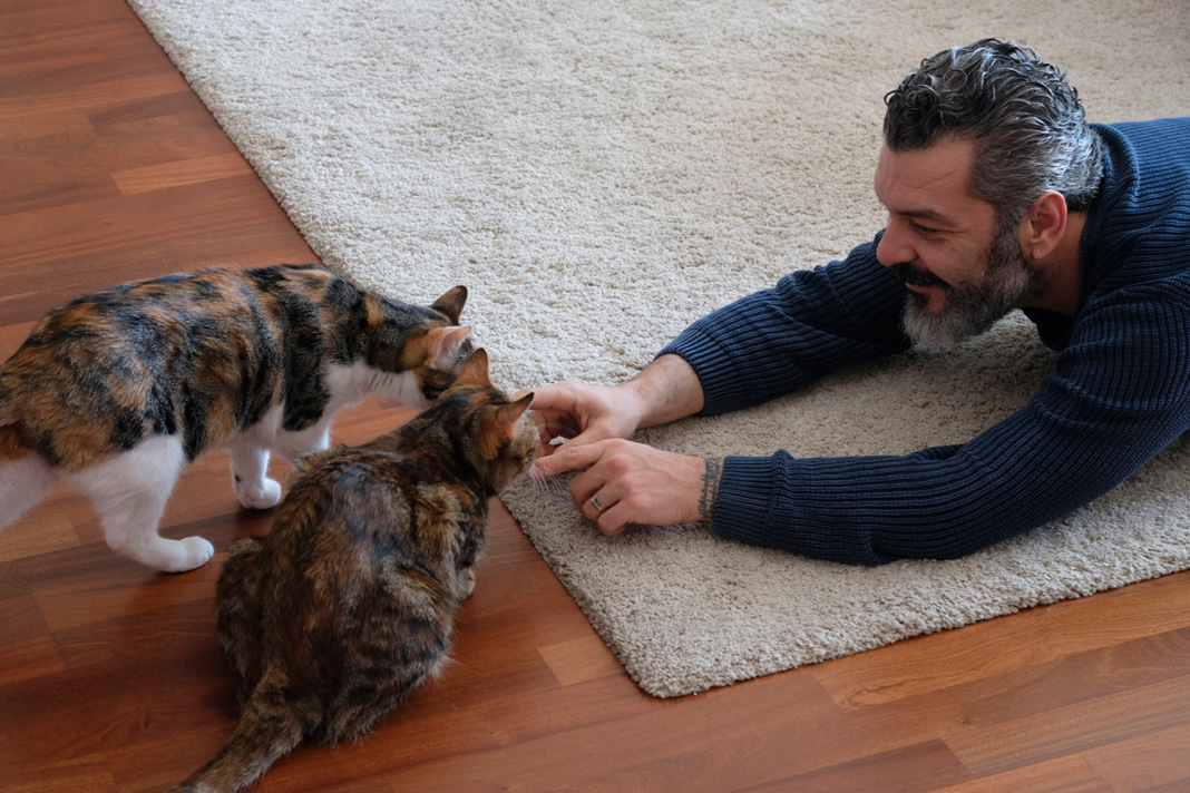 Sevgilerini ayırt etmek mümkün değil- Necmi Yapıcı