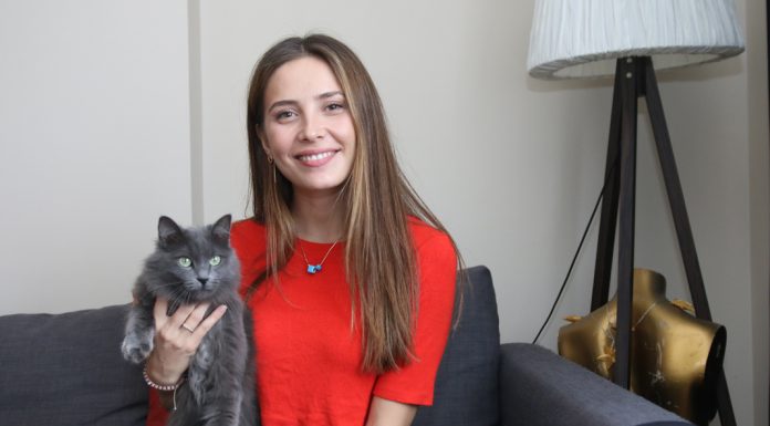 Bir derken üç dostum oldu- Selin Sezgin
